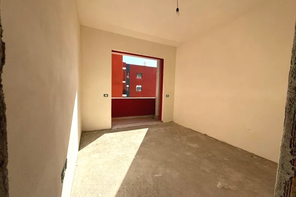 Appartamento in vendita a Tirana 2+1, Vuoto