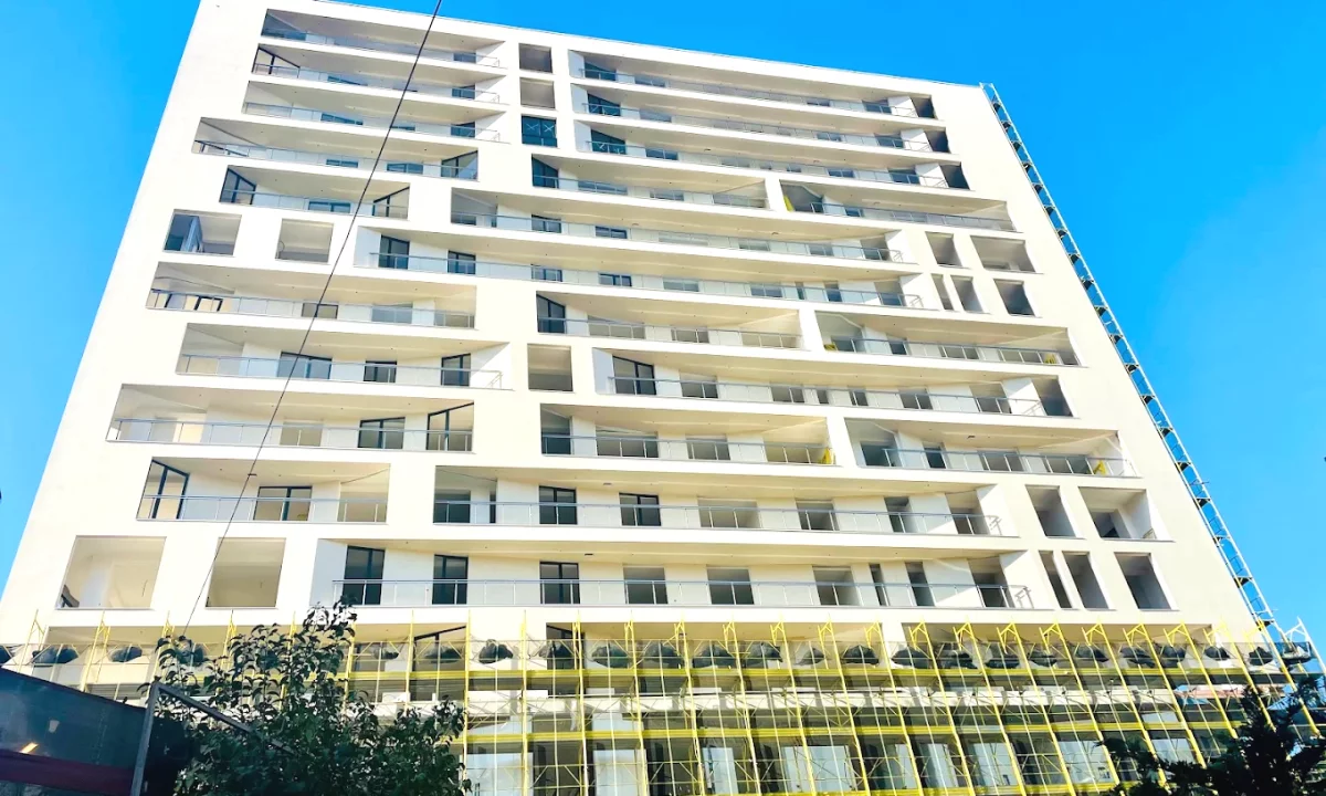 🏢Dyqan me Qira te Qendra Tregtare “Golden Tower”, Rr. Mine Peza ✨