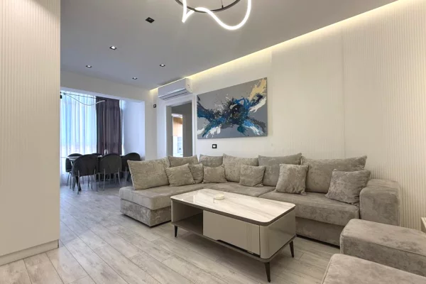 House for Rent 3+1 in Tirana - 1,250 Euro