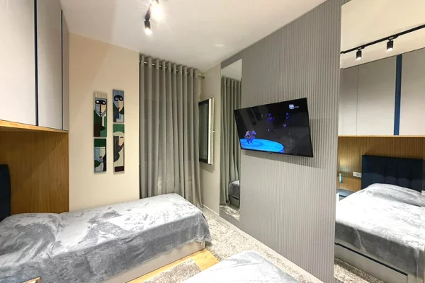 Appartamento in affitto a Tirana 2+1, Arredato