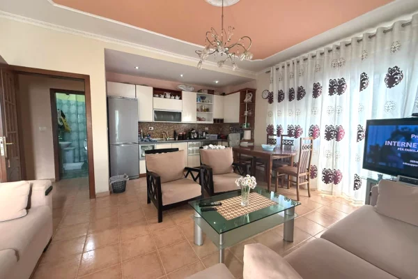 Casa in vendita 2+1 a Tirana - 250,000 Euro