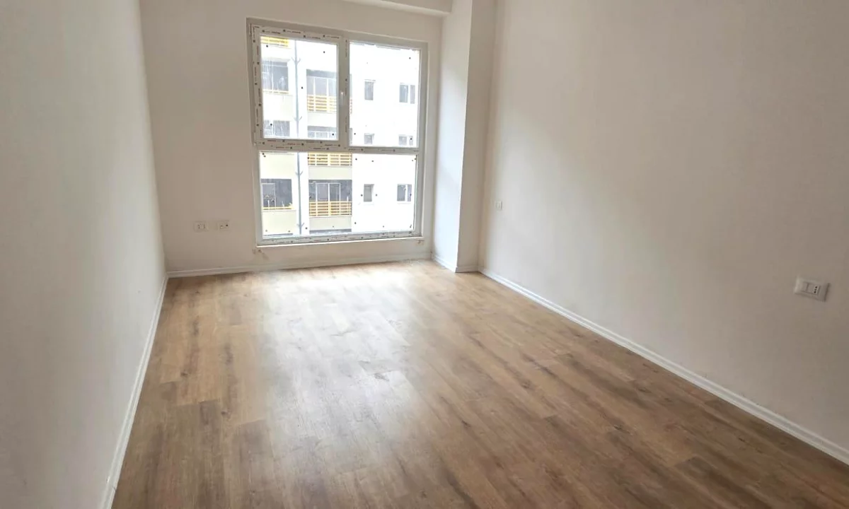 Appartamento in vendita a Tirana 2+1, Vuoto