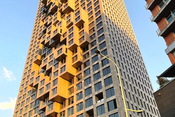 Business Property in Sale 3+1 in Tirana - 6,480,000 Euro