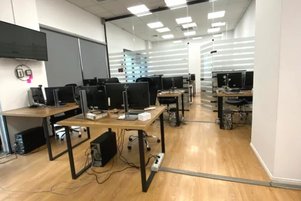 Business Property in Sale 3+1 in Tirana - 1,100,000 Euro