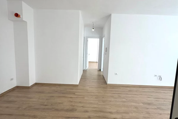 Shtepi ne shitje Apartament ne Tirane, 2+1, Mobilimi Bosh, pa mobiluar, Pagesa 191,200  Euro.