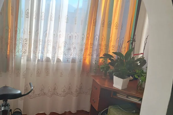 Appartamento in vendita a Tirana 2+1, Arredato