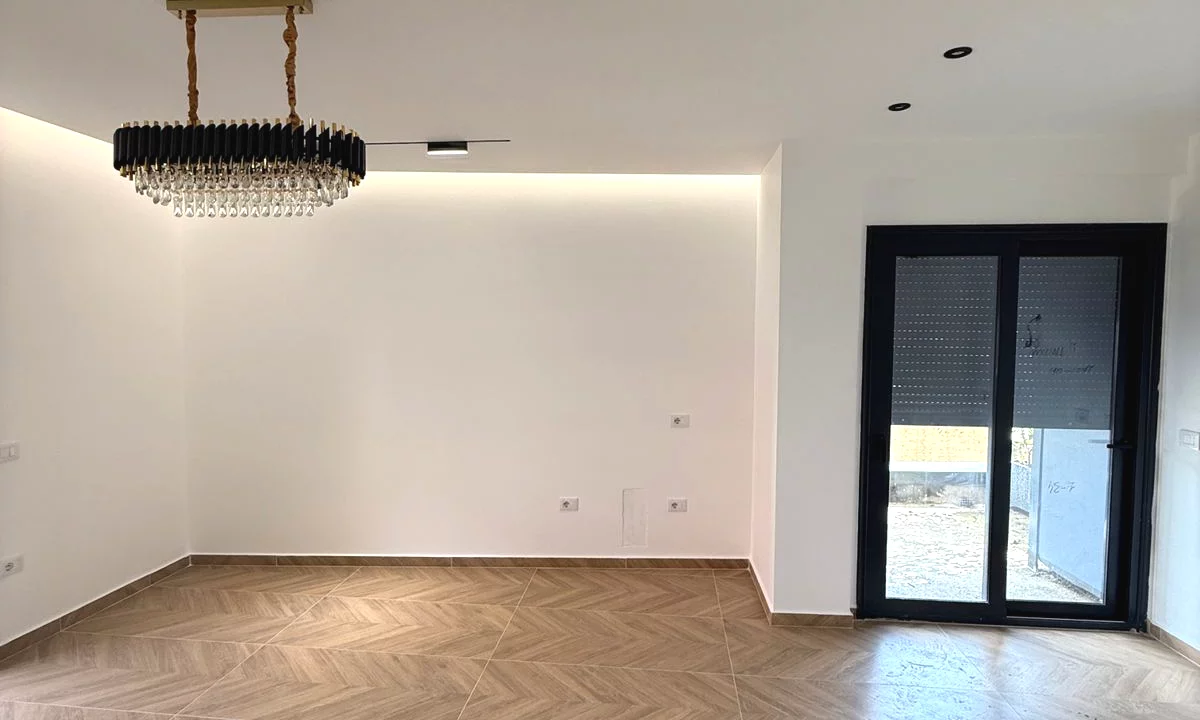 📣Jepen 2 Ambiente Biznesi (Zyra) te Kompleksi Oasis, Astir🔑