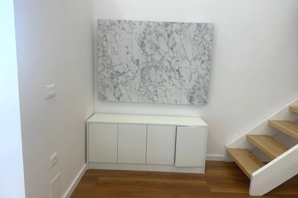 Duplex (casa a 2 piani) in vendita a Tirana 1+1, SemiArredato