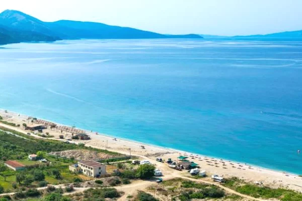 Terreno in vendita a Valona - 300,000 Euro