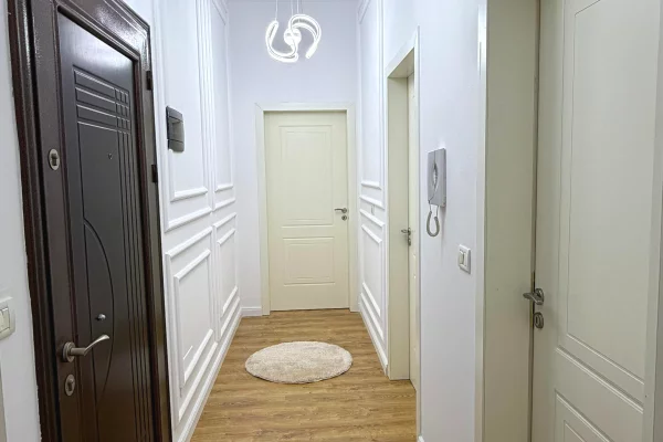 Appartamento in vendita a Tirana 2+1, Arredato