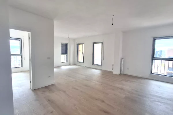 Casa in vendita 3+1 a Tirana - 350,000 Euro