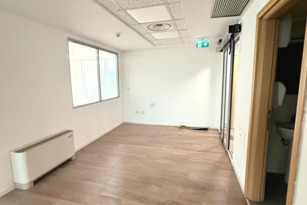 📍Jepet Ambient me Qira per Zyre tek ETC me Siperfaqe 305 m2!