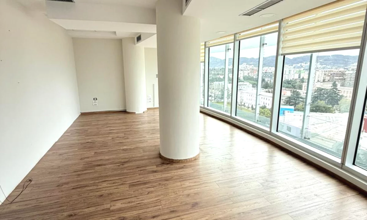 📍Jepet Ambient me Qira per Zyre tek ETC📍Siperfaqe 105 m2!!!