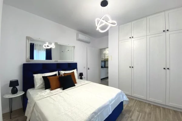 Appartamento in affitto a Tirana 1+1, Arredato