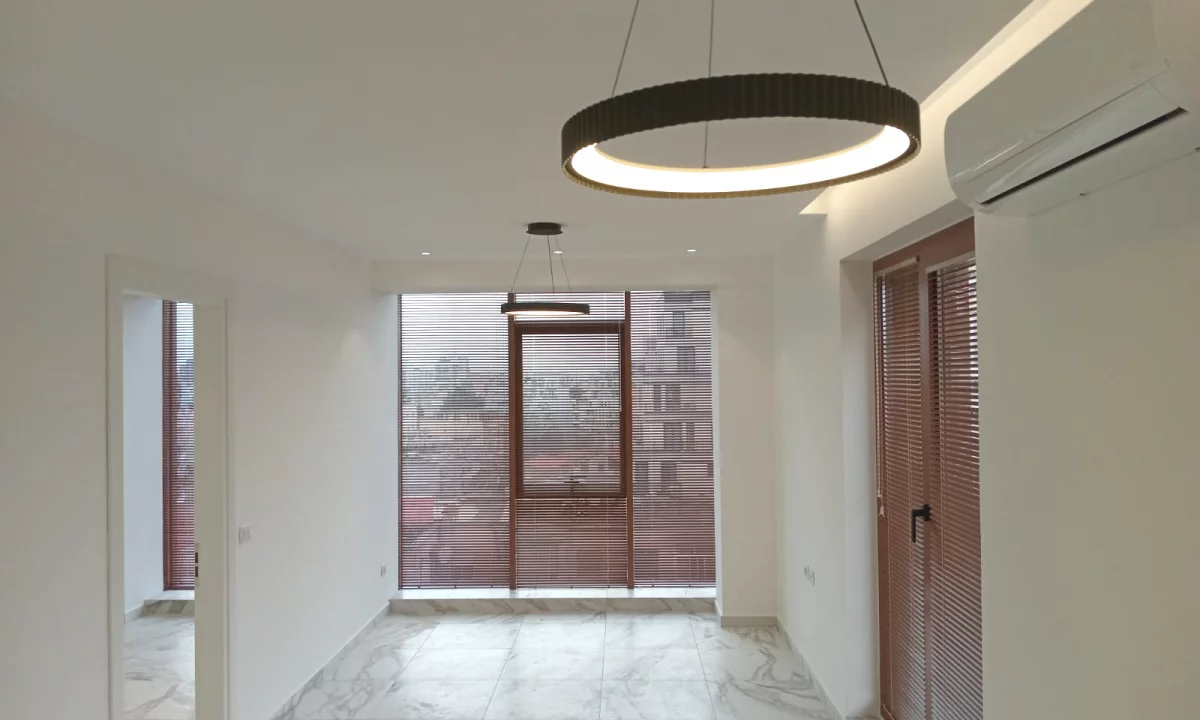 Appartamento in vendita a Tirana 1+1, Vuoto