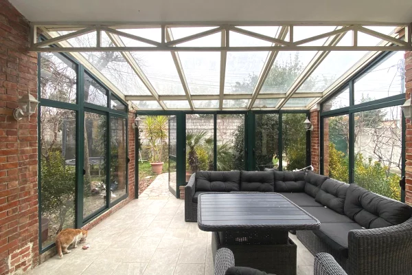 🏘️Jepet me Qira Vile 2-Kateshe ne Sauk te Vjeter📍Tiranë!