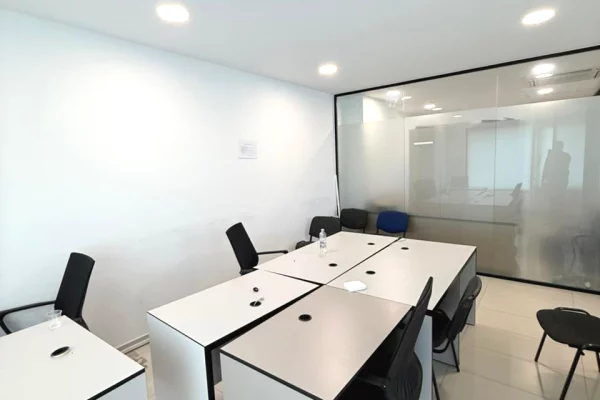 📣Zyre me Qira te Kompleksi Delijorgji, Rruga Kavajes!