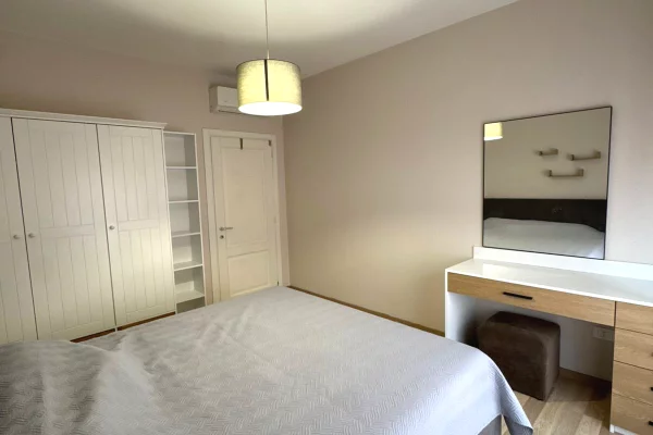 Appartamento in affitto a Tirana 2+1, Arredato