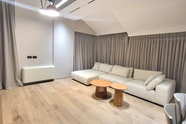 Casa in affitto 3+1 a Tirana - 2,000 Euro