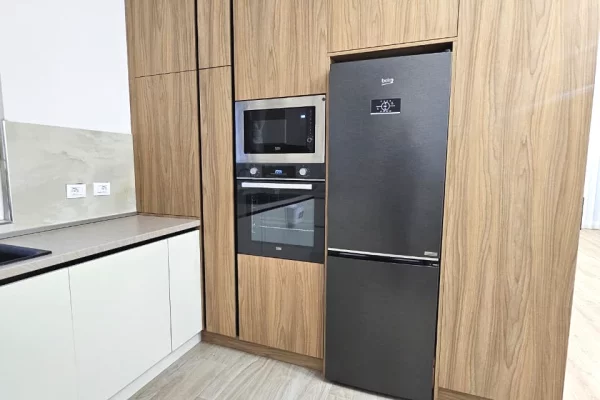 Villa di lusso in affitto a Tirana 4+1, Arredato