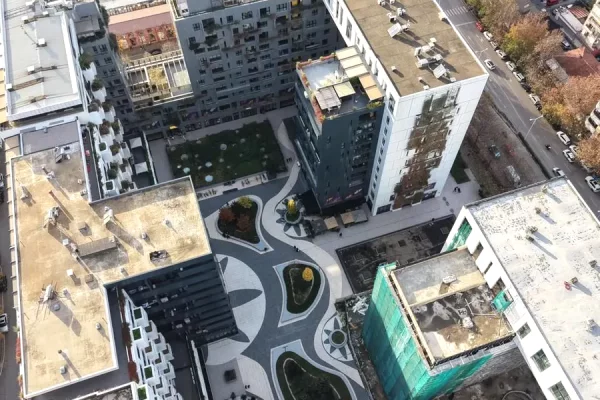 Shtepi ne shitje Apartament ne Tirane, 3+1, Mobilimi E mobiluar, Pagesa 420,000  Euro.