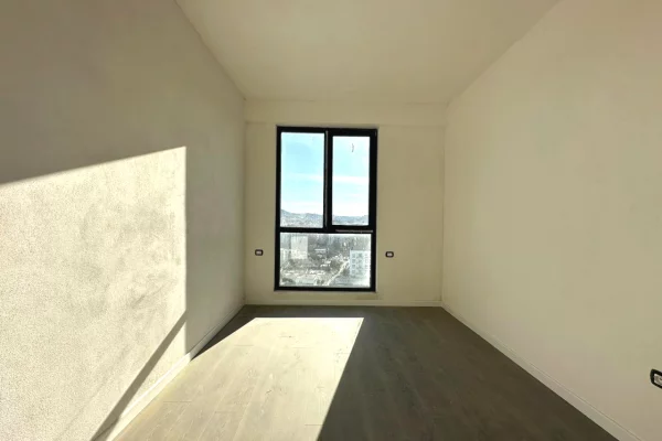 Shtepi ne shitje Apartament ne Tirane, 2+1, Mobilimi Bosh, pa mobiluar, Pagesa 185,000  Euro.