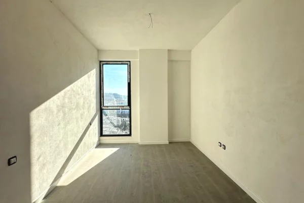 Shtepi ne shitje Apartament ne Tirane, 2+1, Mobilimi Bosh, pa mobiluar, Pagesa 185,000  Euro.