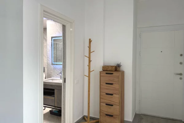 Shtepi ne shitje Apartament ne Durres, 2+1, Mobilimi E mobiluar, Pagesa 150,000  Euro.