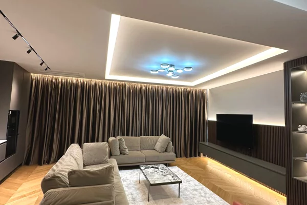 Shtepi ne shitje Apartament ne Tirane, 2+1, Mobilimi E mobiluar, Pagesa 800,000  Euro.