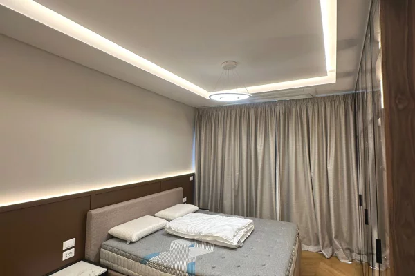 Shtepi ne shitje Apartament ne Tirane, 2+1, Mobilimi E mobiluar, Pagesa 800,000  Euro.