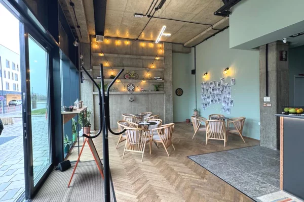 🔥Shitet biznesi bar kafe 📍 prane aeroportit ne Rinas, Tirane!