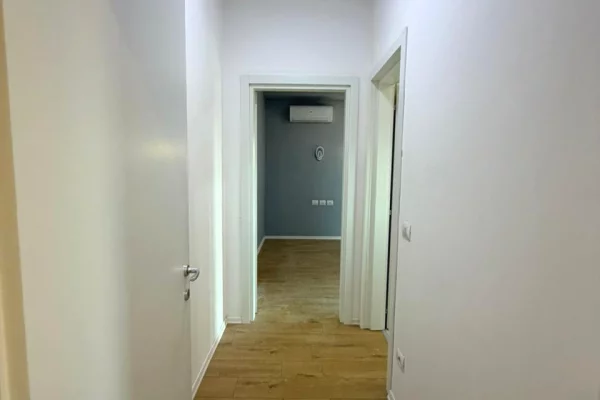 Ambient Biznesi per Zyre me Qira tek Garden Building