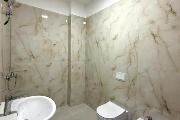 Ambient Biznesi per Zyre me Qira tek Garden Building