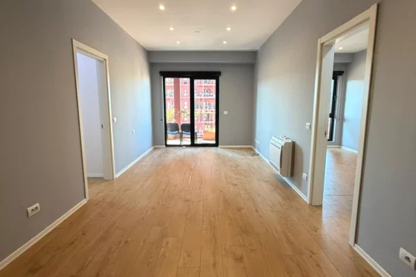 Ambient Biznesi per Zyre me Qira tek Garden Building