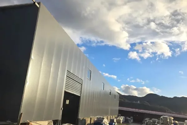 🏭Jepet Kapanon me Qira – Peze