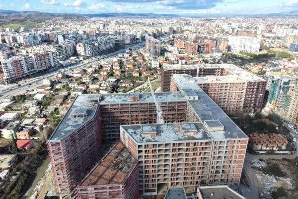 Shtepi ne shitje 1+1 ne Tirane - 173,000 Euro