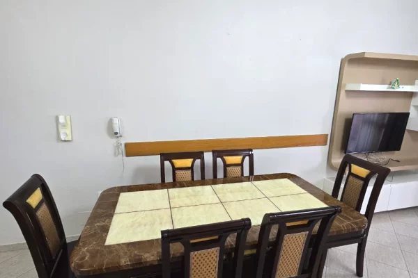 Shtepi me qera Apartament ne Tirane, 2+1, Mobilimi E mobiluar, Pagesa 850  Euro.