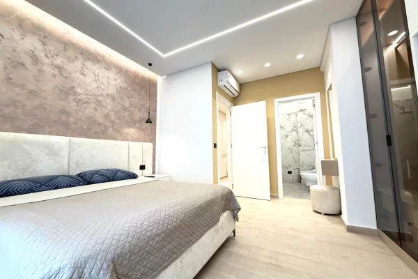 Shtepi me qera Apartament ne Tirane, 2+1, Mobilimi E mobiluar, Pagesa 1,600  Euro.