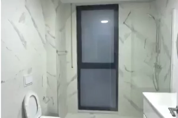 Shtepi ne shitje Apartament ne Tirane, 2+1, Mobilimi E mobiluar, Pagesa 176,200  Euro.