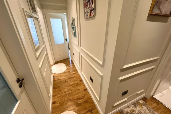 Shtepi ne shitje Duplex(shtepi me 2 kate) ne Tirane, 3+1, Mobilimi E mobiluar, Pagesa 330,000  Euro.