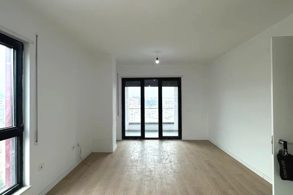 🏡Shitet Apartament 3+1+2 te Komuna e Parisit, Tiranë🔥