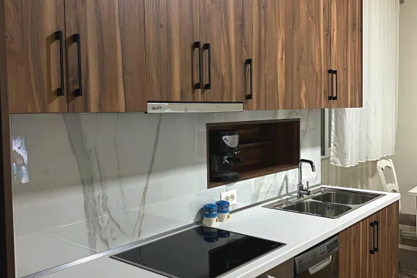 Shtepi me qera Apartament ne Tirane, 2+1, Mobilimi E mobiluar, Pagesa 85,000  Leke.