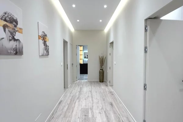 Luxury villas for sale in Tirana 7+1, Furnished