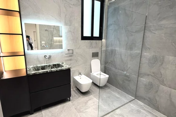 Luxury villas for sale in Tirana 7+1, Furnished