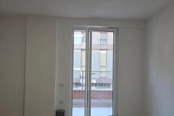 🏢JEPET ZYRE ME QIRA PRANE RTSH-se.