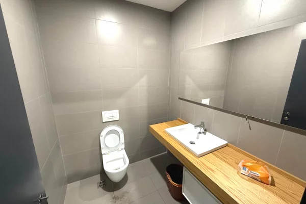 🏢Jepet me qira ambient zyre te Rruga Pjeter Budi,mbrapa Downtown One🔥