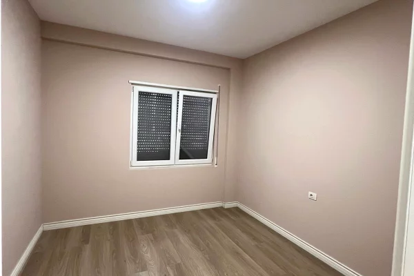 Appartamento in affitto a Tirana 2+1, Arredato