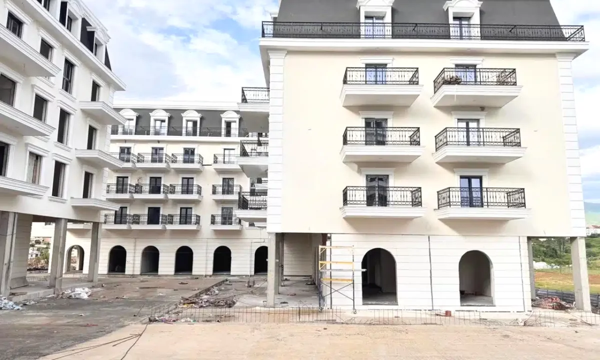 Apartment for sale in Tirana 1+1, Emty