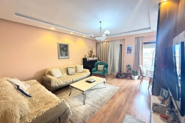 🌇Shitet apartament 3+1+2 Poste Parkimi te Kopshti Botanik🌿