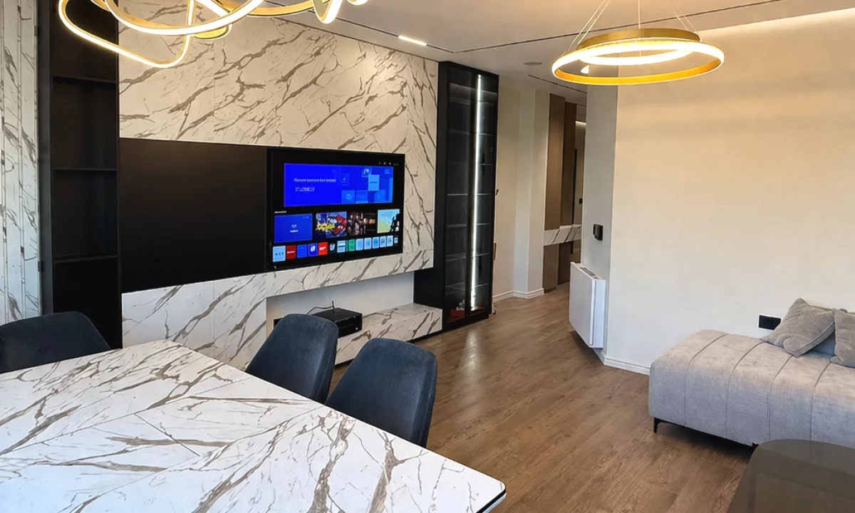 Shtepi me qera Apartament ne Tirane, 2+1, Mobilimi E mobiluar, Pagesa 1,300  Euro.